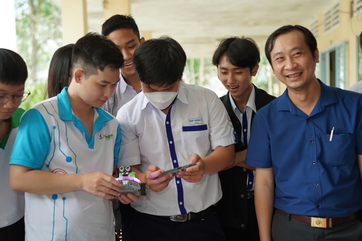 Tâm sự của thầy giáo nhiều năm gắn bó với Robotics gửi kỳ vọng vào STEM Innovation Petrovietnam