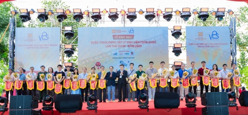 Đội tuyển PVU đạt giải Ba toàn đoàn tại Kỳ thi Olympic Vật lý sinh viên toàn quốc năm 2025