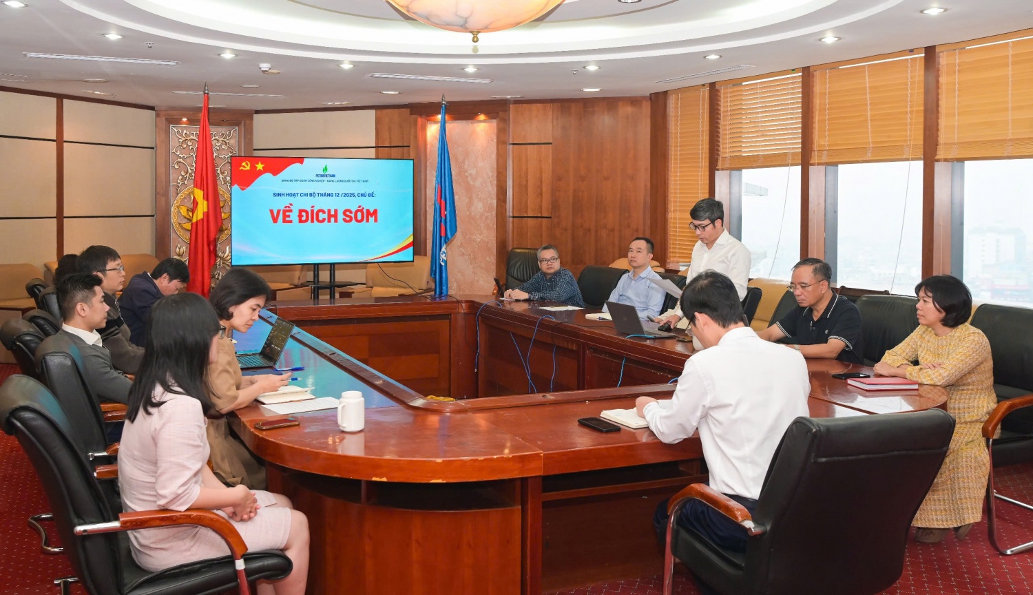 Đảng bộ BMQL&ĐH Petrovietnam quán triệt tinh thần thi đua 