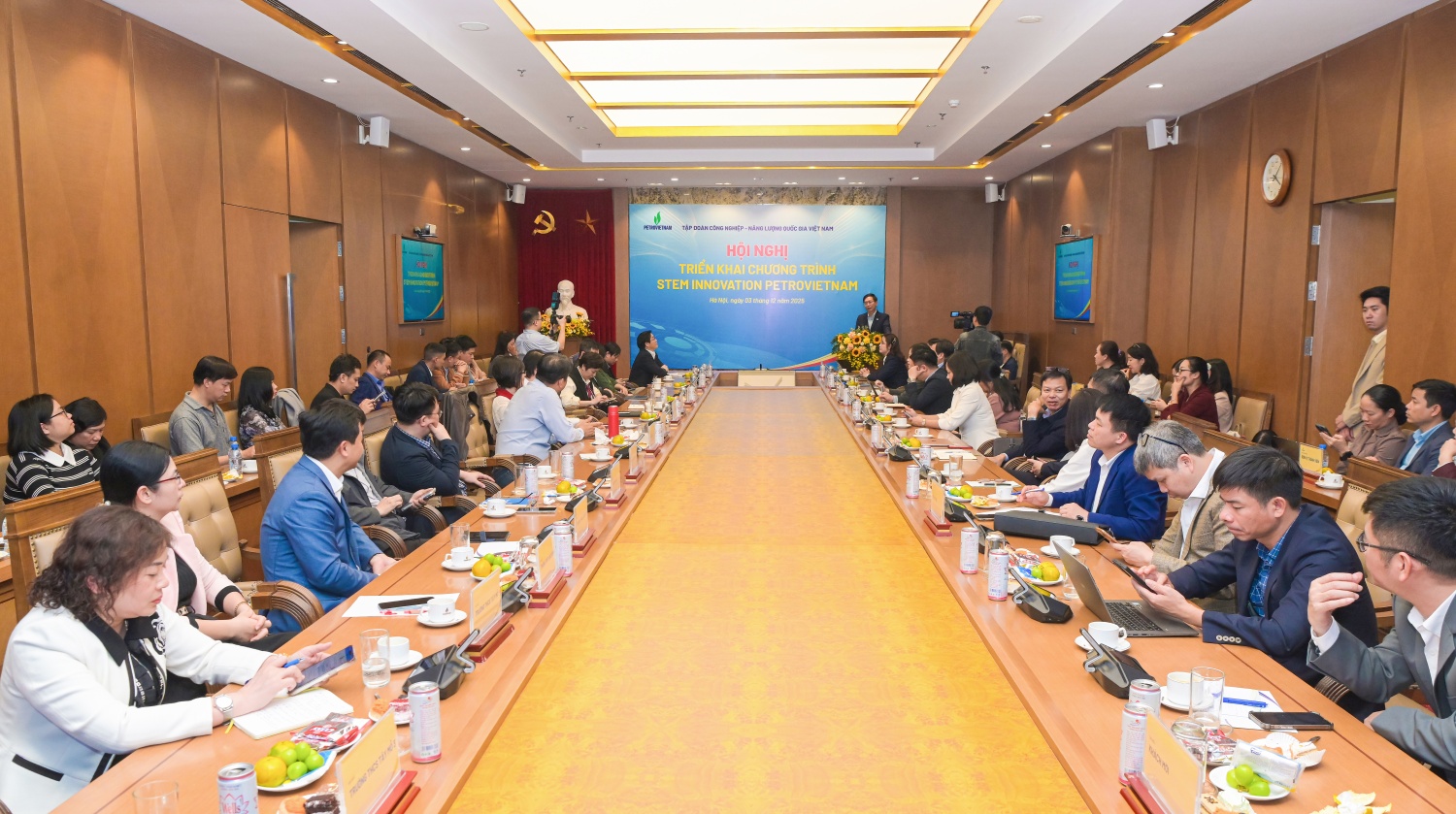 [CHÙM ẢNH] Petrovietnam kiến tạo hệ sinh thái STEM, xây dựng 100 phòng học đạt chuẩn quốc tế