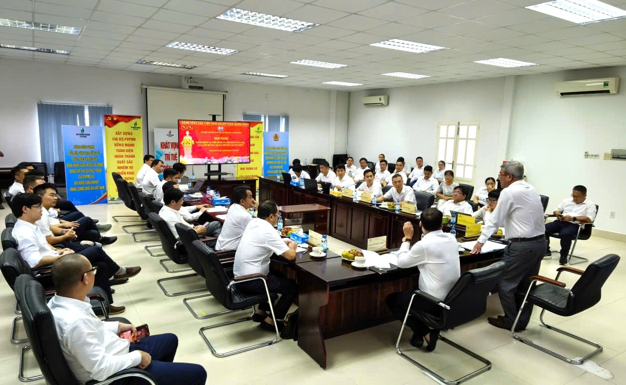 PVPMB tổ chức kiểm điểm tập thể, cá nhân lãnh đạo quản lý năm 2025: Nêu cao tinh thần PVPMB tổ chức kiểm điểm tập thể, cá nhân lãnh đạo quản lý năm 2025: Nêu cao tinh thần