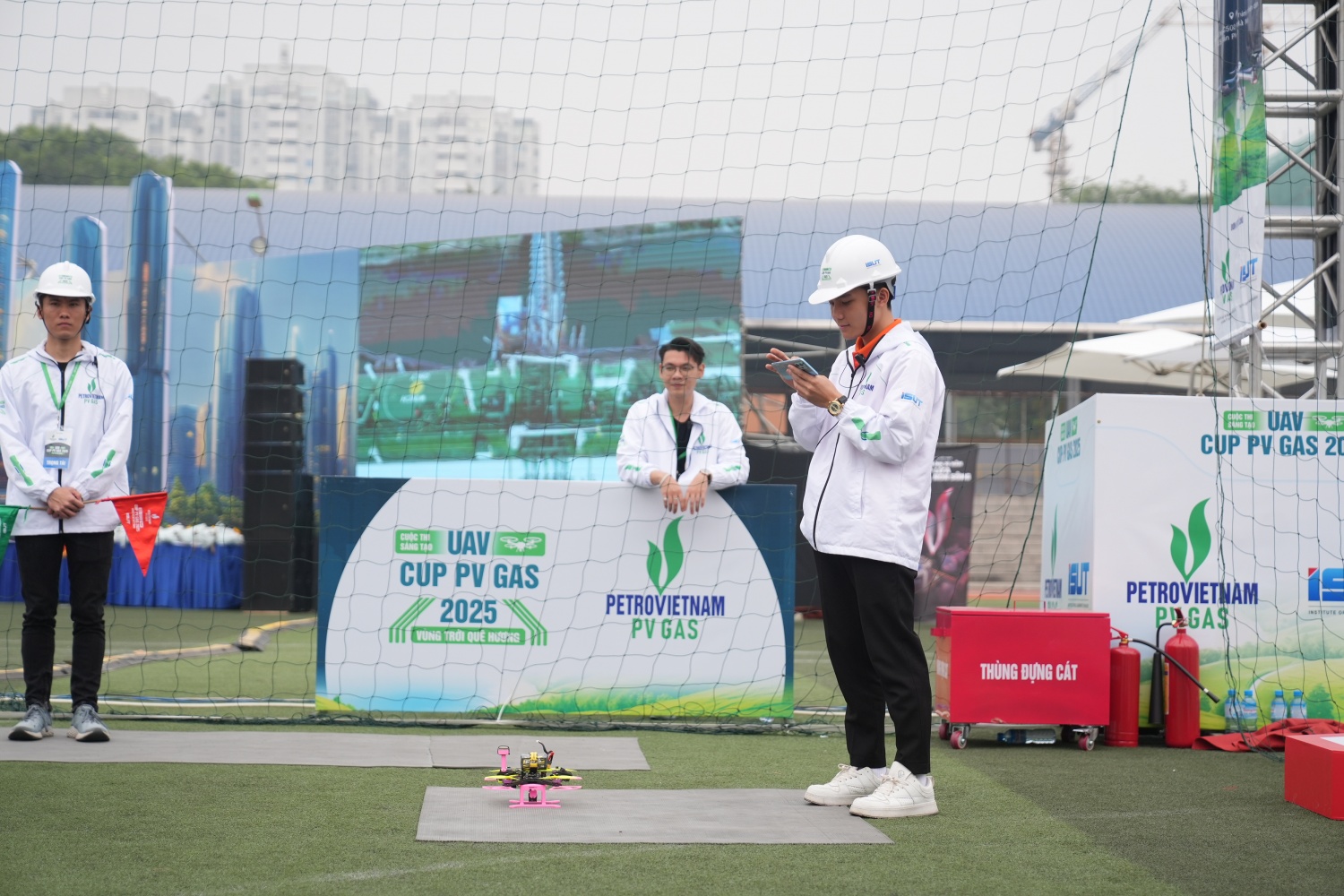 Tôn vinh tài năng trẻ, mở ra “vùng trời” sáng tạo mới