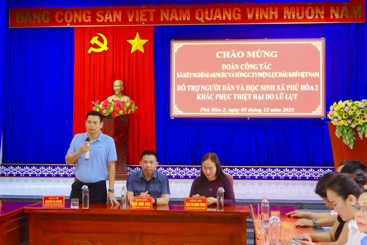 PV Power hỗ trợ bà con Đắk Lắk khắc phục hậu quả mưa lũ PV Power hỗ trợ bà con Đắk Lắk khắc phục hậu quả mưa lũ