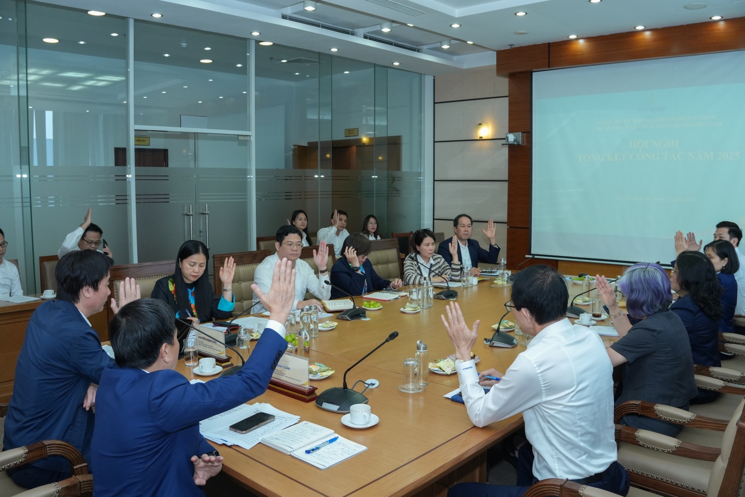 Tổng kết Chi bộ Cơ quan Công đoàn Petrovietnam 2025