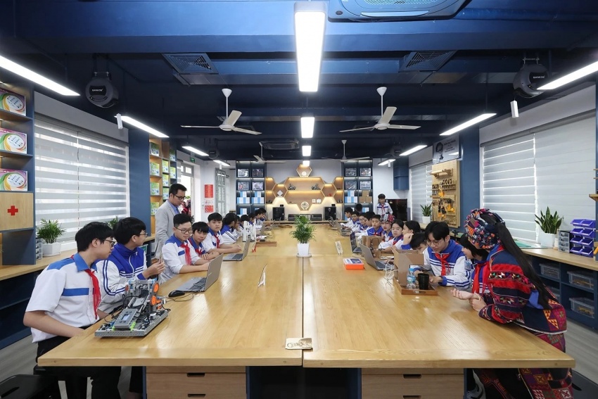 STEM Innovation Petrovietnam: Pioneering mark, innovative message for the young generation