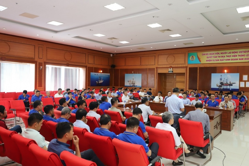 Toàn cảnh Hội nghị