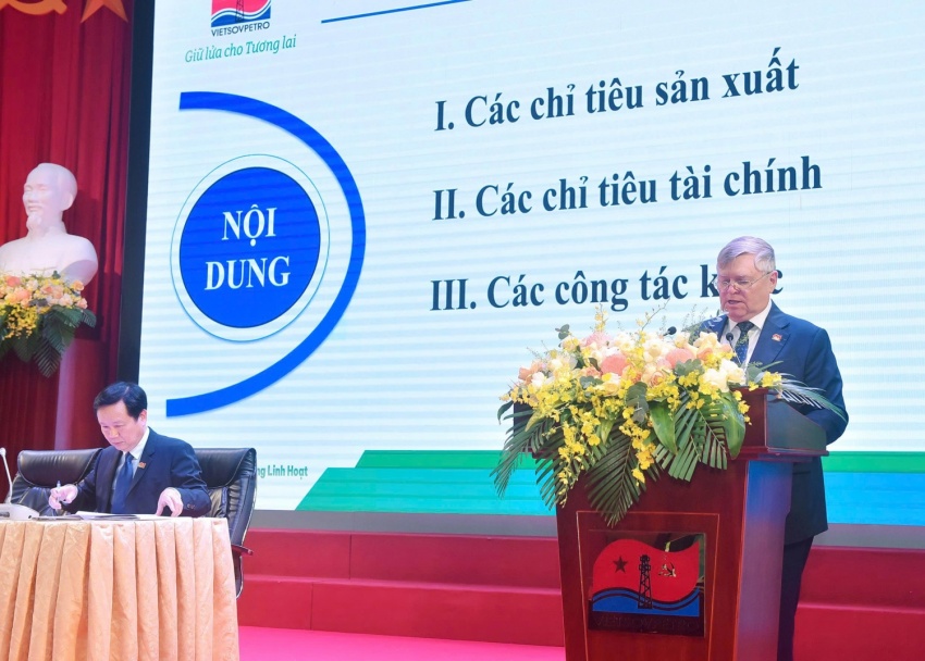 Vietsovpetro: Giữ vững vai trò trụ cột khai thác, mở rộng lĩnh vực hoạt động