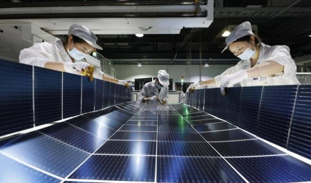 Các doanh nghiệp Trung Quốc đổ tiền vào công nghệ sạch