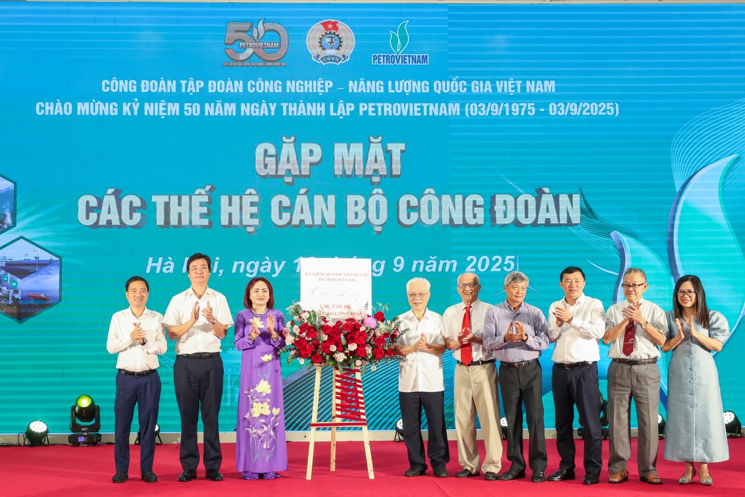 Công đoàn Petrovietnam: 34 năm giữ lửa truyền thống, điểm tựa của người lao động