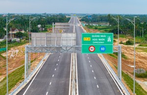 Cao tốc Quảng Ngãi - Hoài Nhơn chính thức khánh thành, vượt tiến độ 8 tháng