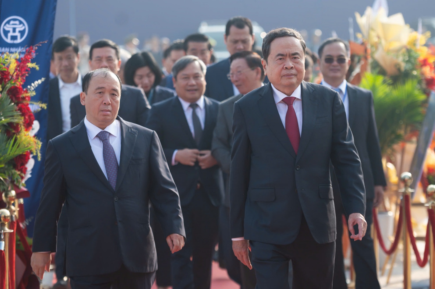 Đồng loạt khởi công, khánh thành 234 dự án, công trình lớn chào mừng Đại hội XIV của Đảng Đồng loạt khởi công, khánh thành 234 dự án, công trình lớn chào mừng Đại hội XIV của Đảng