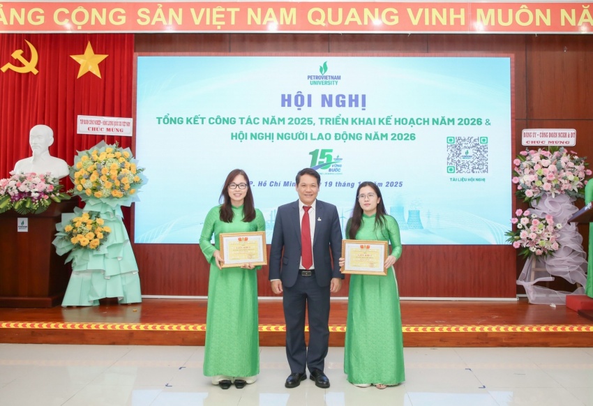 PVU khẳng định vị thế trong đào tạo và nghiên cứu khoa học PVU khẳng định vị thế trong đào tạo và nghiên cứu khoa học