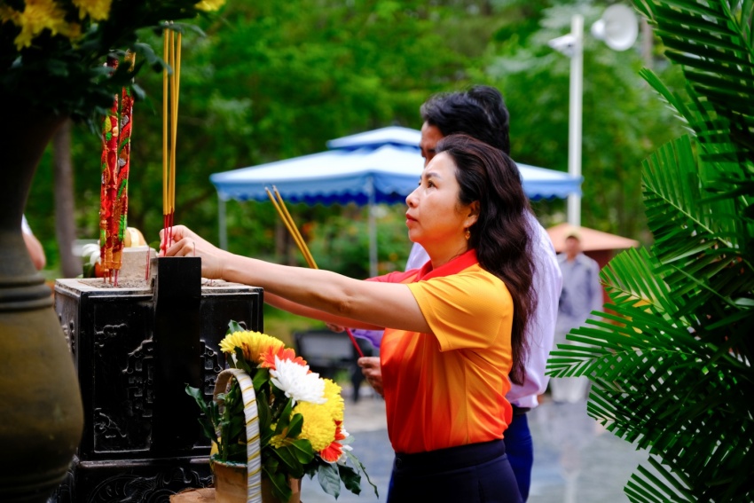 Lan tỏa thông điệp “Vì biển đảo xanh”