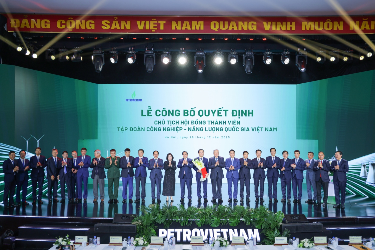 Đồng chí Lê Ngọc Sơn giữ chức vụ Chủ tịch HĐTV Petrovietnam