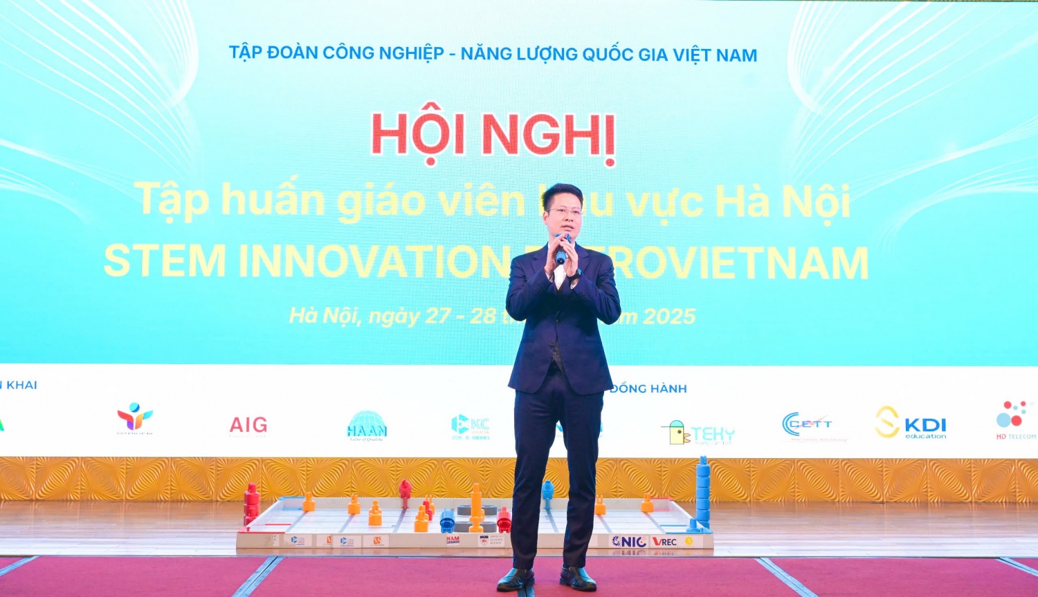 Giáo viên khu vực phía Bắc tham gia tập huấn vận hành phòng STEM Innovation Petrovietnam
