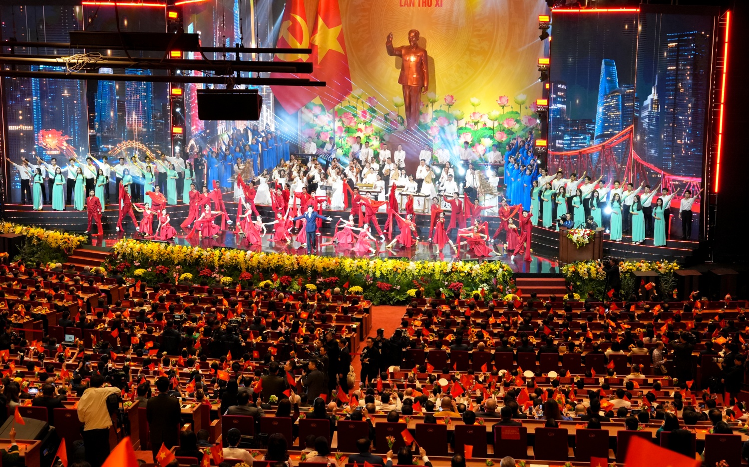 [Chùm ảnh] Petrovietnam tham dự Đại hội Thi đua yêu nước toàn quốc lần thứ XI