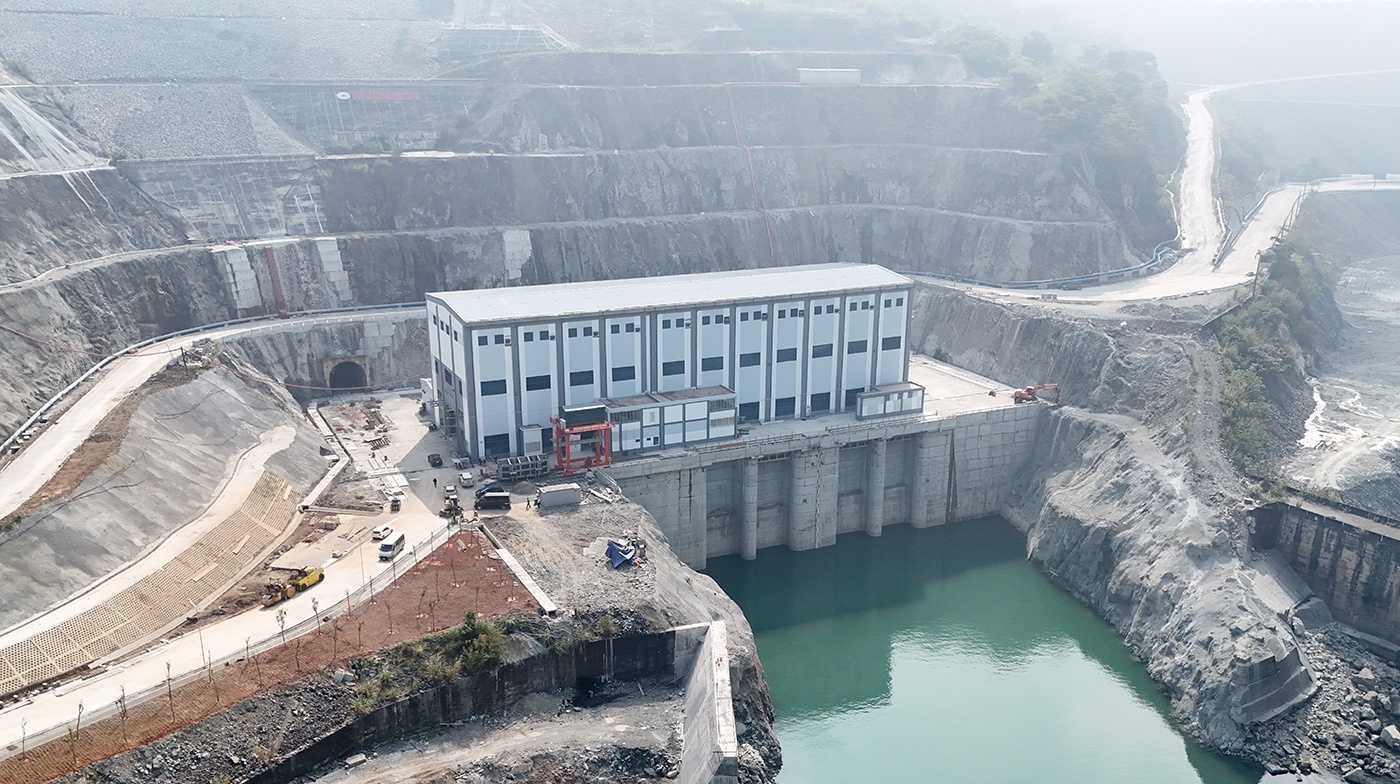 Dấu ấn bứt phá trong phát triển hạ tầng ngành năng lượng của EVN