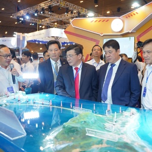 Dấu ấn bứt phá trong phát triển hạ tầng ngành năng lượng của EVN