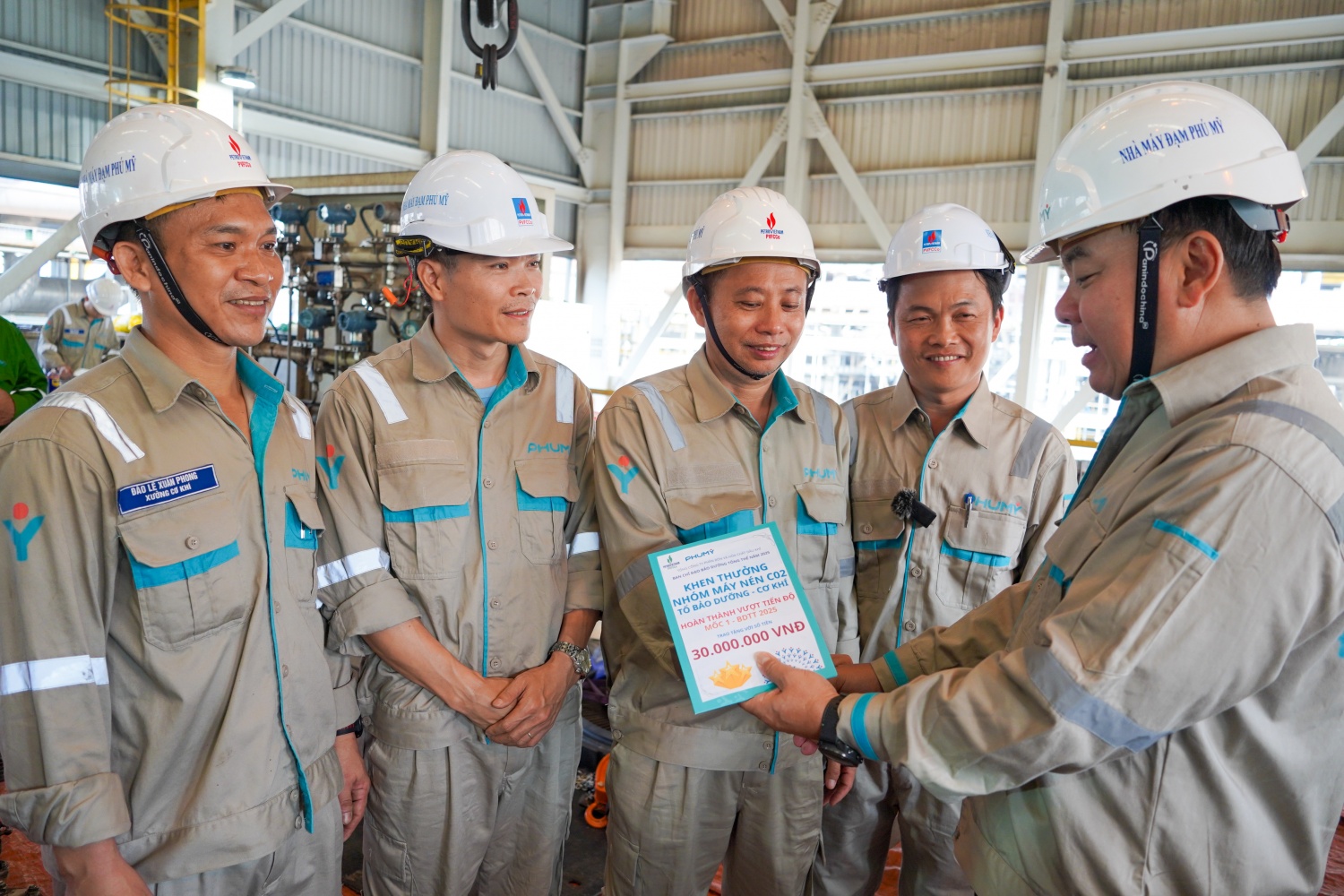 Tuần đầu tiên kỳ bảo dưỡng tổng thể Nhà máy đạm Phú Mỹ 2025: Giữ nhịp an toàn, tiến độ