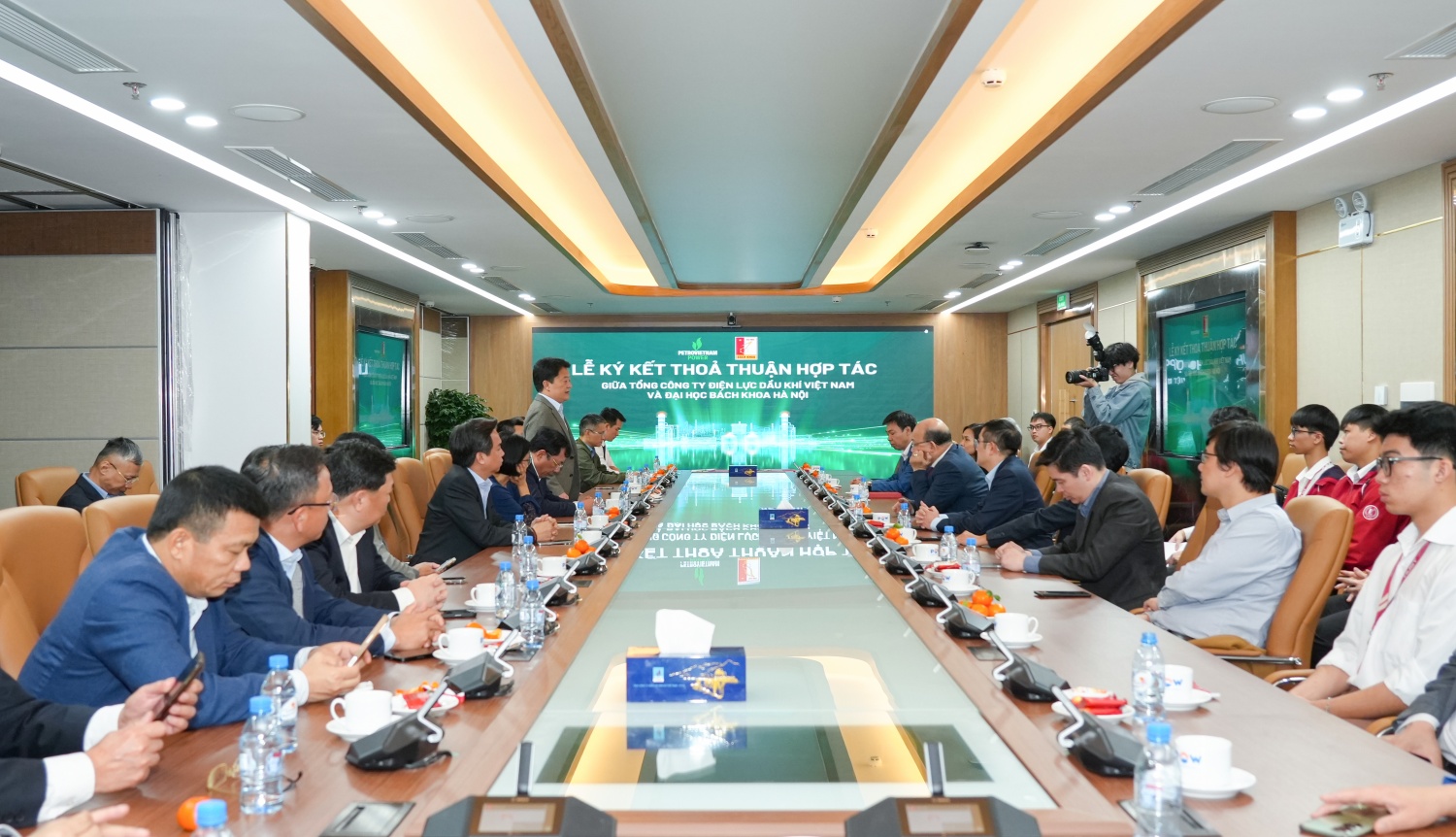 PV Power ký kết thỏa thuận hợp tác (MOU) với Đại học Bách khoa Hà Nội PV Power ký kết thỏa thuận hợp tác (MOU) với Đại học Bách khoa Hà Nội