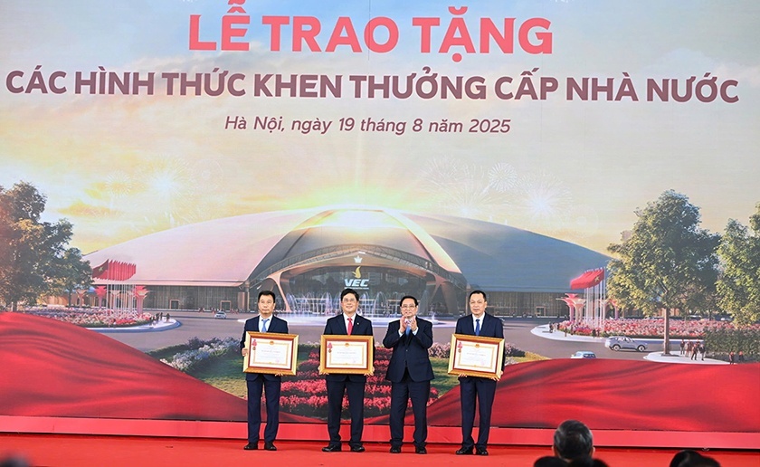 Vận hành an toàn, đầu tư hiệu quả, giữ vững “trục xương sống” của hệ thống điện quốc gia Vận hành an toàn, đầu tư hiệu quả, giữ vững “trục xương sống” của hệ thống điện quốc gia