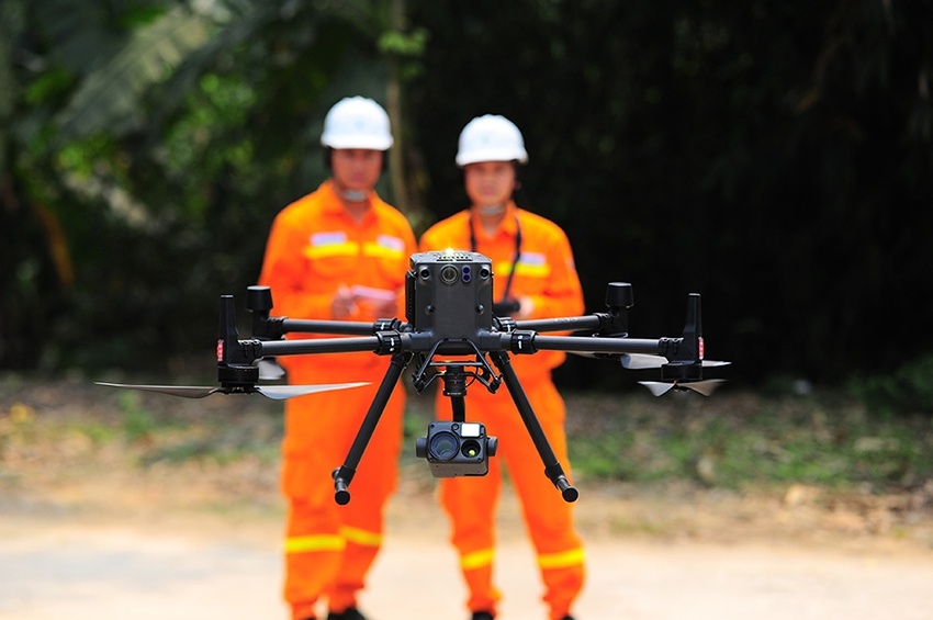 Vận hành an toàn, đầu tư hiệu quả, giữ vững “trục xương sống” của hệ thống điện quốc gia Vận hành an toàn, đầu tư hiệu quả, giữ vững “trục xương sống” của hệ thống điện quốc gia