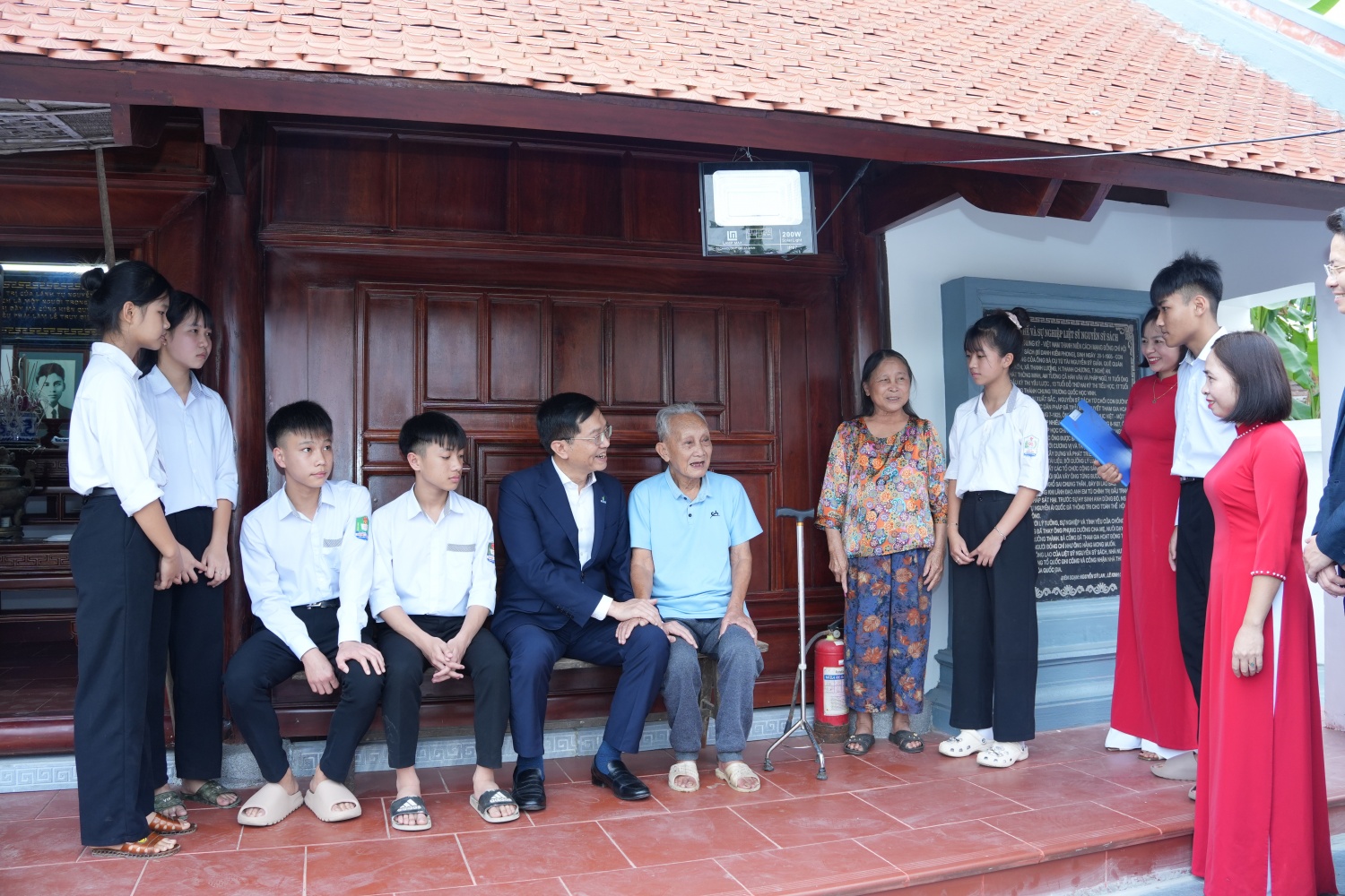 [Chùm ảnh] Petrovietnam khánh thành 3 phòng STEM tại Nghệ An và Hà Tĩnh