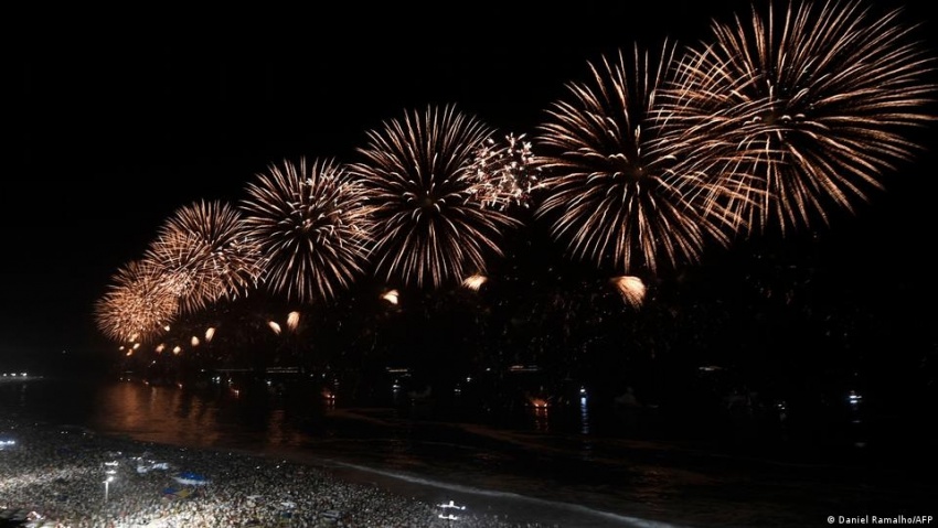 Thế giới rực rỡ trong khoảnh khắc bước sang năm 2026