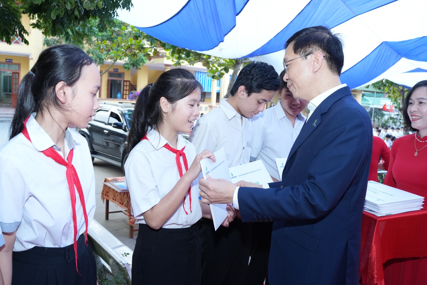 STEM Innovation Petrovietnam: Khơi dậy truyền thống hiếu học từ quê hương cách mạng