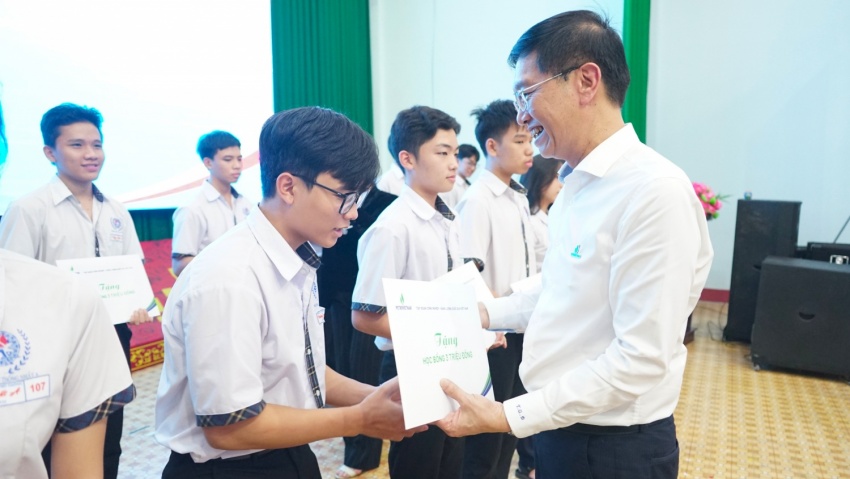 STEM Innovation Petrovietnam: Bệ phóng tư duy khoa học cho học sinh Trường THPT Thống Nhất A
