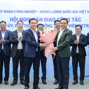 Petrovietnam tổ chức bàn giao công tác Bí thư Đảng ủy, Chủ tịch HĐTV