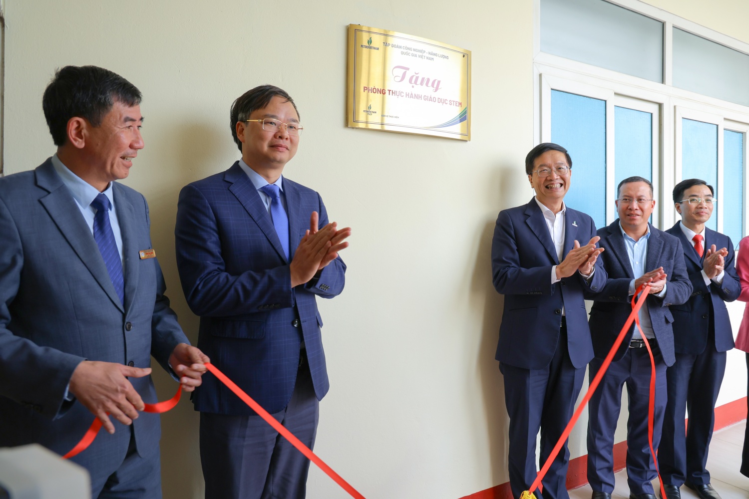 Lan tỏa không gian học tập khoa học – công nghệ hiện đại