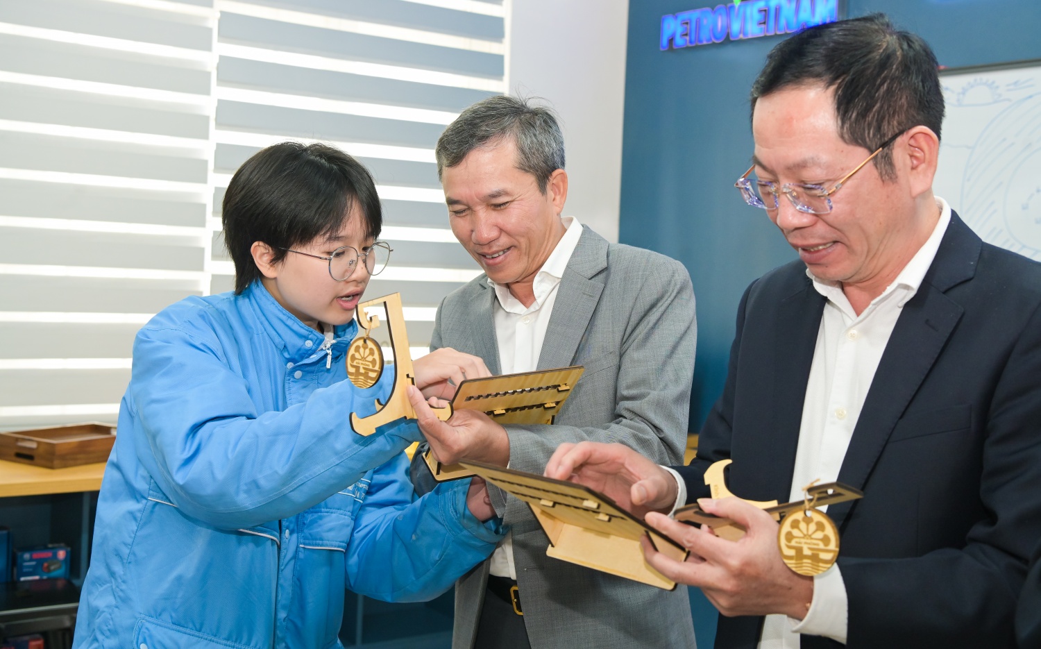 Petrovietnam đồng hành phát triển không gian giáo dục STEM tại Hải Phòng