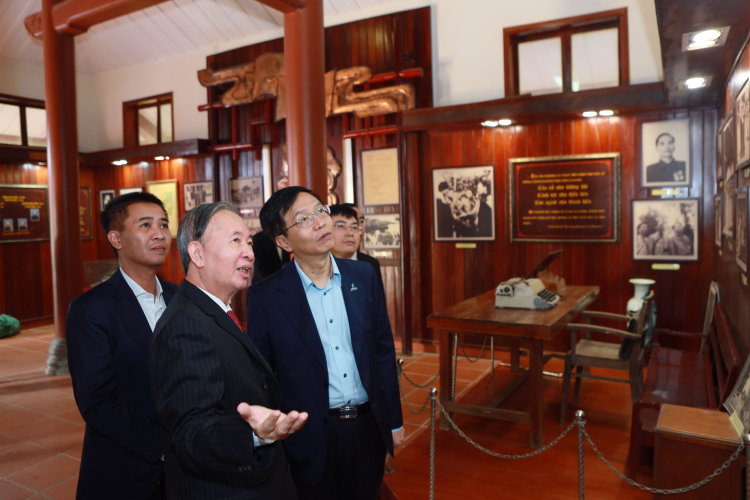 Petrovietnam tổ chức các hoạt động tri ân nhân 116 năm ngày sinh cố Phó Thủ tướng Trần Hữu Dực