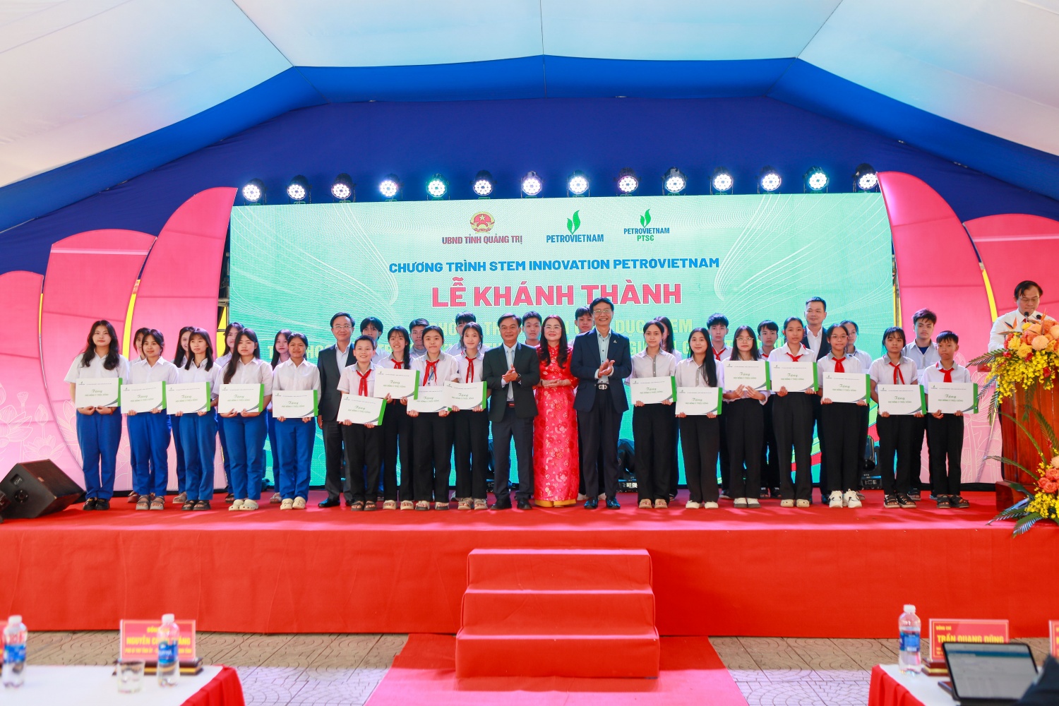 Đưa giáo dục STEM đến với học sinh “Vùng đất lửa” Quảng Trị