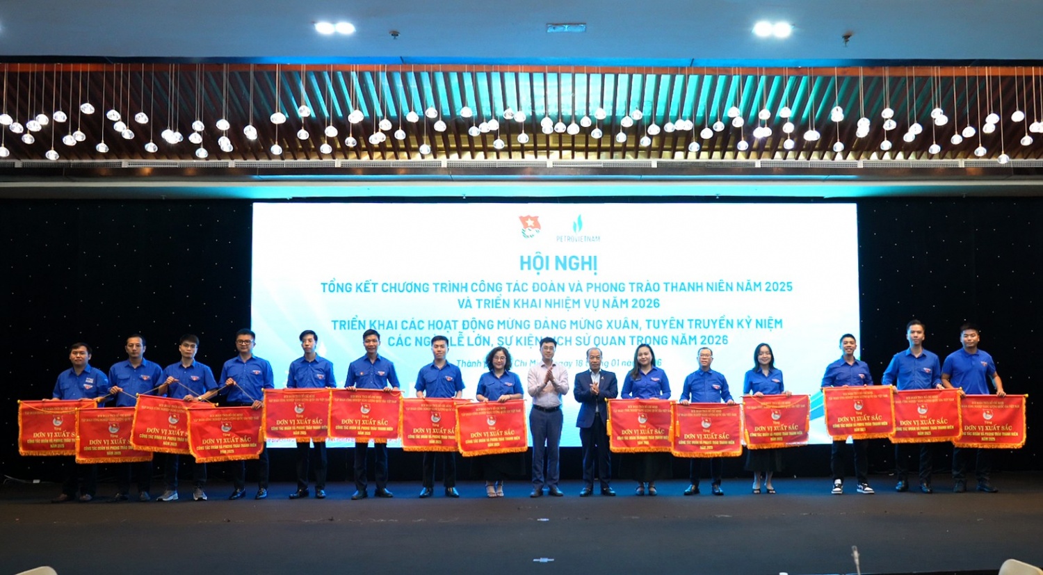 Tuổi trẻ Petrovietnam tự hào, vững tin theo Đảng trong giai đoạn phát triển mới Tuổi trẻ Petrovietnam tự hào, vững tin theo Đảng trong giai đoạn phát triển mới