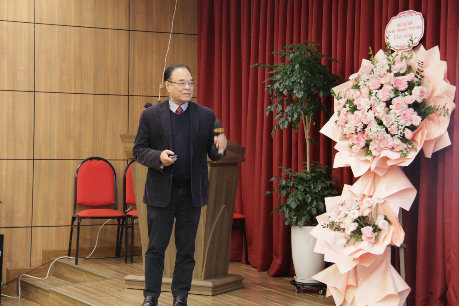 Điện hạt nhân và bài toán an ninh năng lượng: Góc nhìn từ kinh nghiệm quốc tế