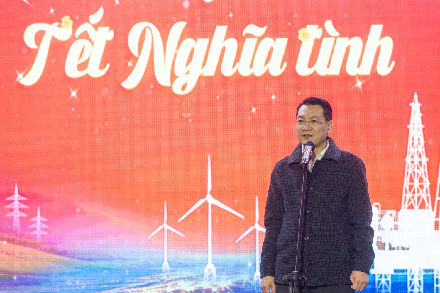 “Xuân gắn kết - Tết nghĩa tình” thắp lên niềm tin cùng người lao động Petrovietnam