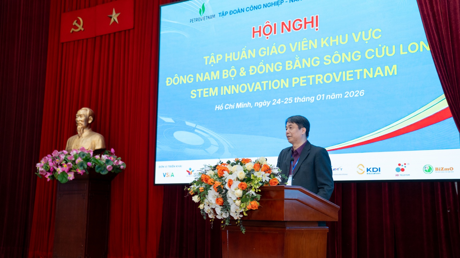 Hơn 190 giáo viên Đông Nam Bộ và ĐBSCL được trang bị kỹ năng triển khai giáo dục STEM