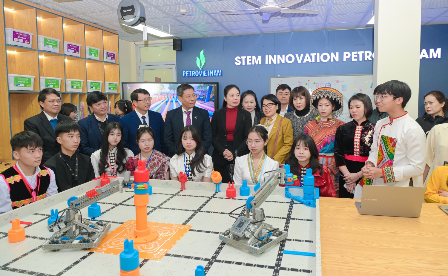 Petrovietnam lan tỏa nghĩa tình Xuân tại Sơn La và Điện Biên