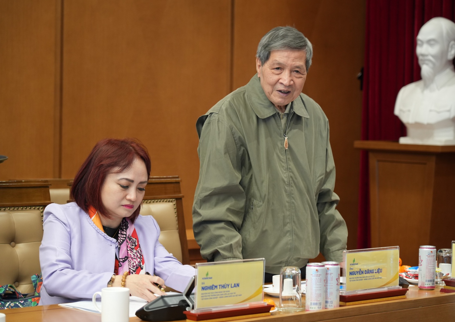 Phát huy văn hóa “nghĩa tình”, gắn kết các thế hệ người lao động Petrovietnam