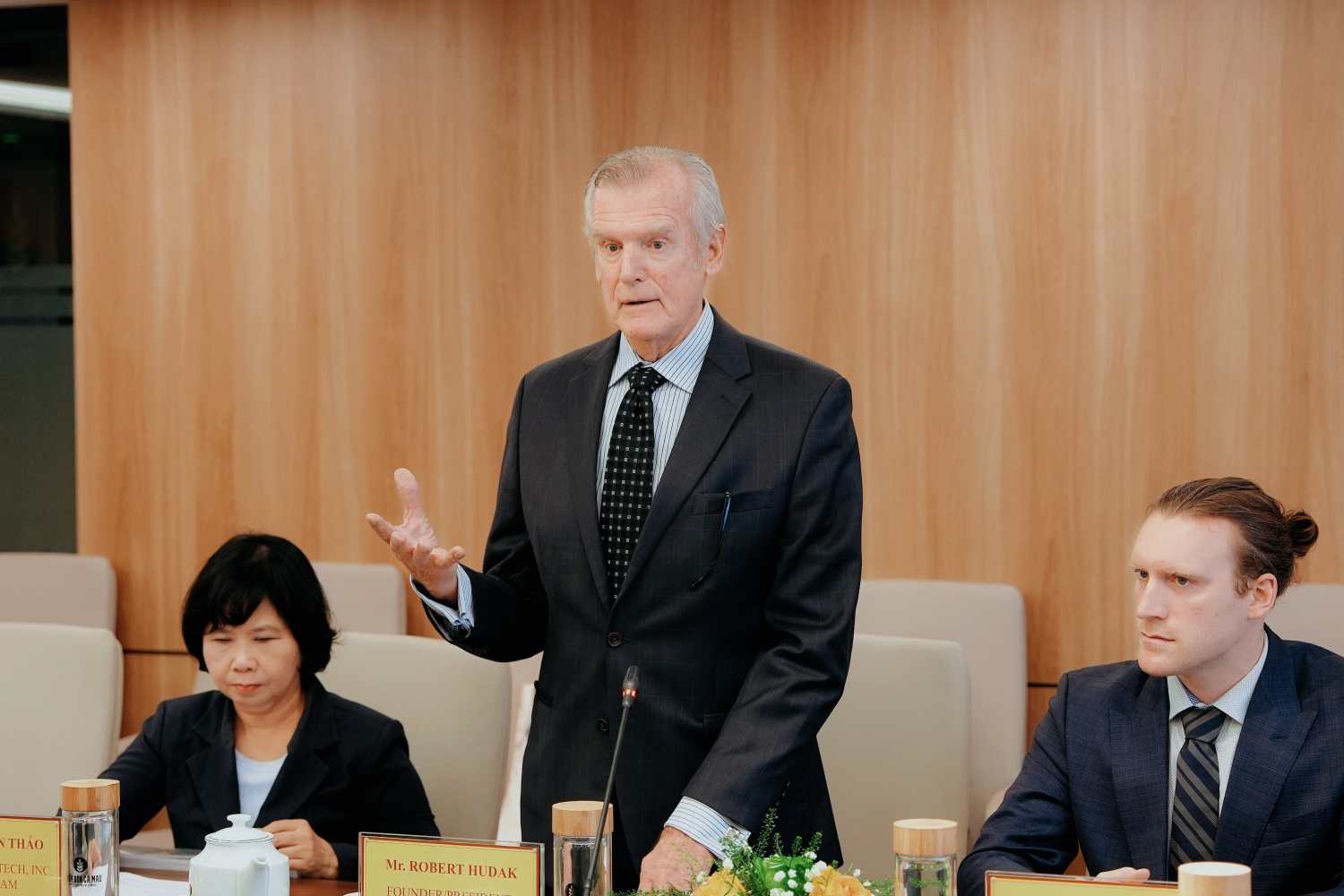 Phân bón Cà Mau và AG Biotech (Hoa Kỳ) ký kết hợp tác chiến lược về công nghệ sinh học Phân bón Cà Mau và AG Biotech (Hoa Kỳ) ký kết hợp tác chiến lược về công nghệ sinh học