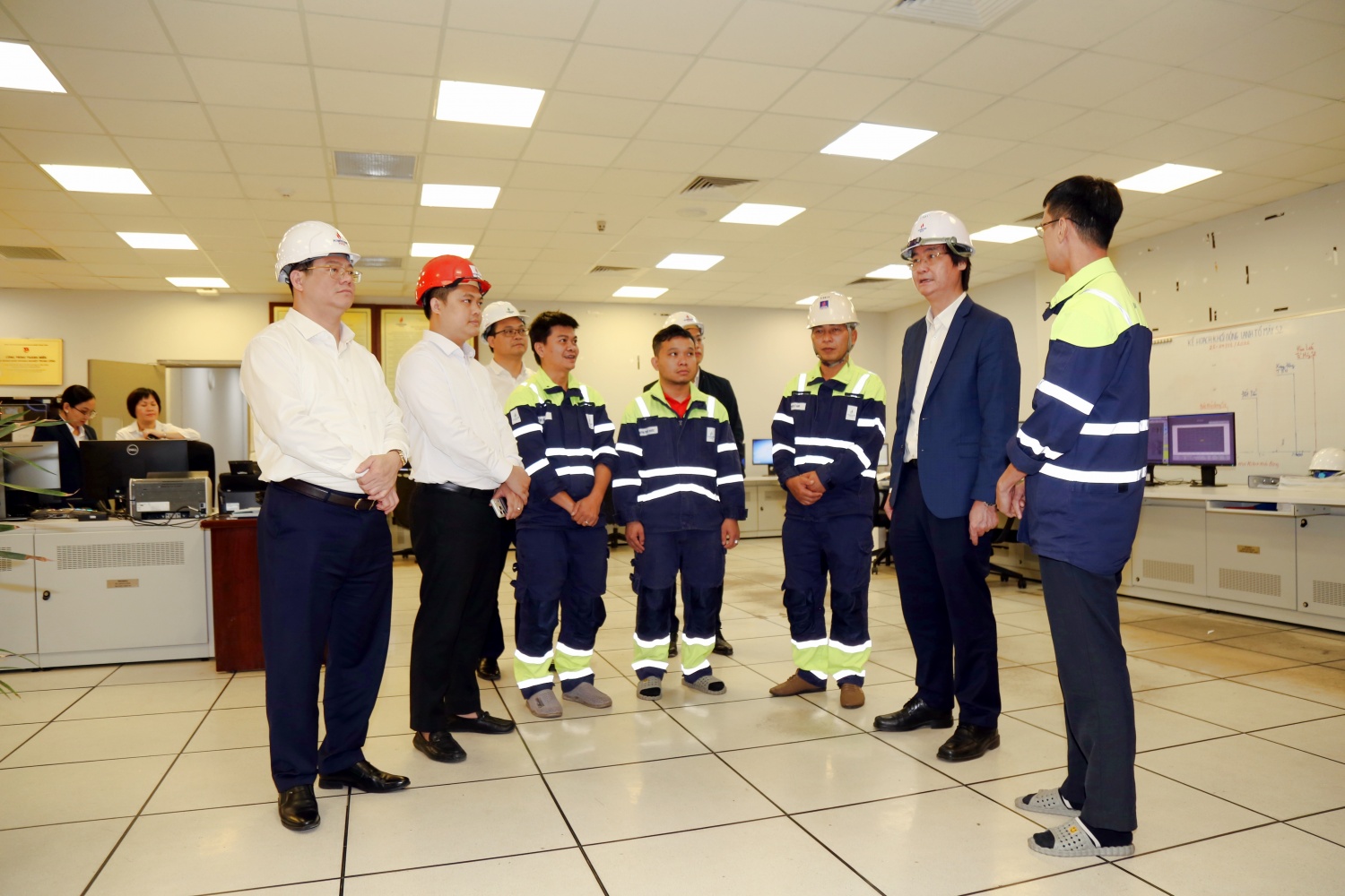 Công đoàn Petrovietnam động viên, chúc Tết người lao động NMNĐ Sông Hậu 1