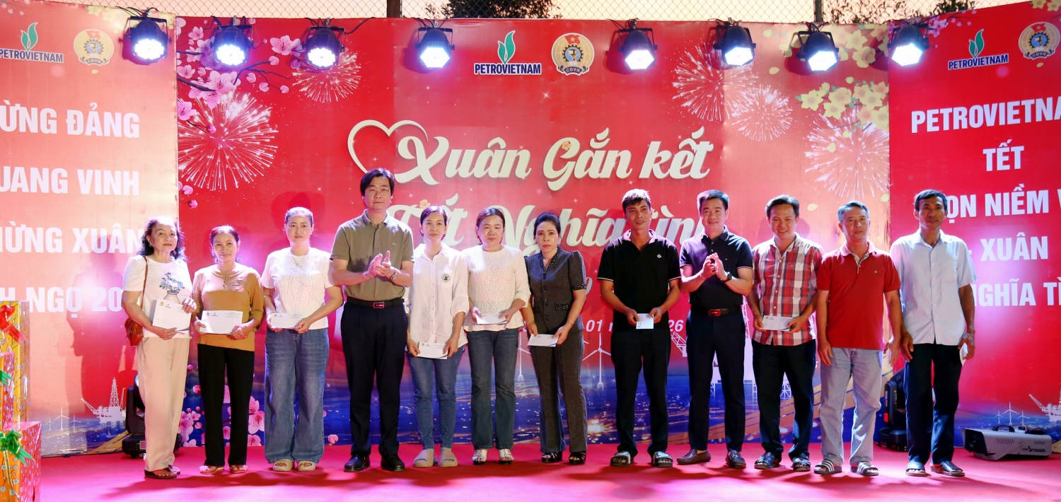 Ban QLDA Long Phú 1 tổ chức chương trình 