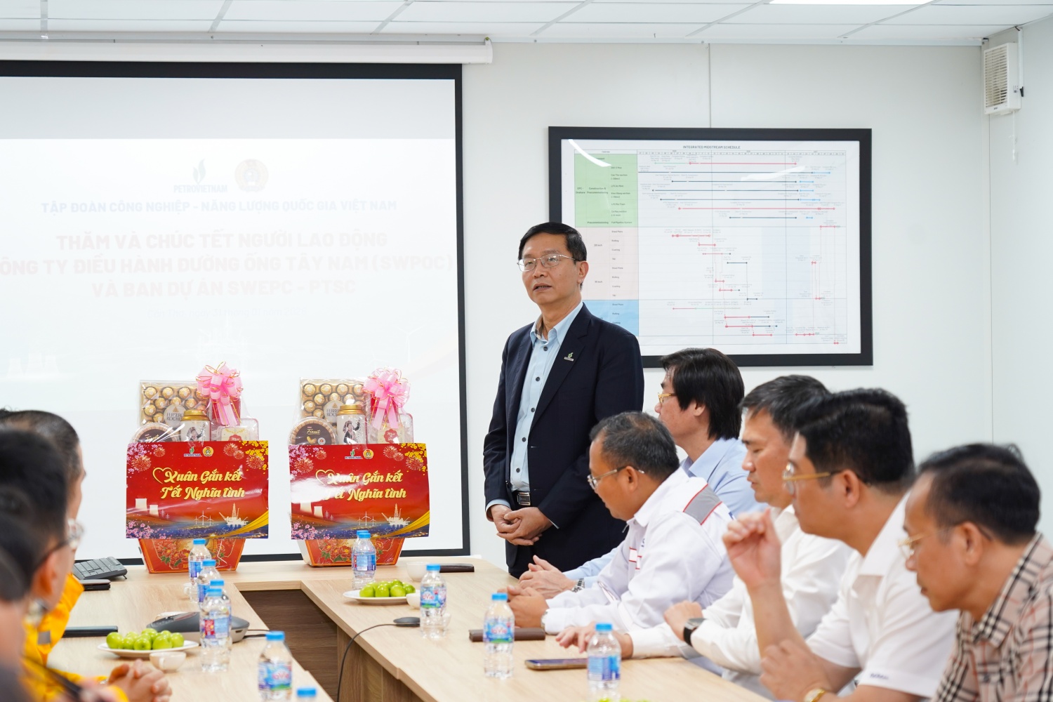 Petrovietnam động viên và chúc Tết các đơn vị thi công dự án Đường ống dẫn khí Lô B - Ô Môn