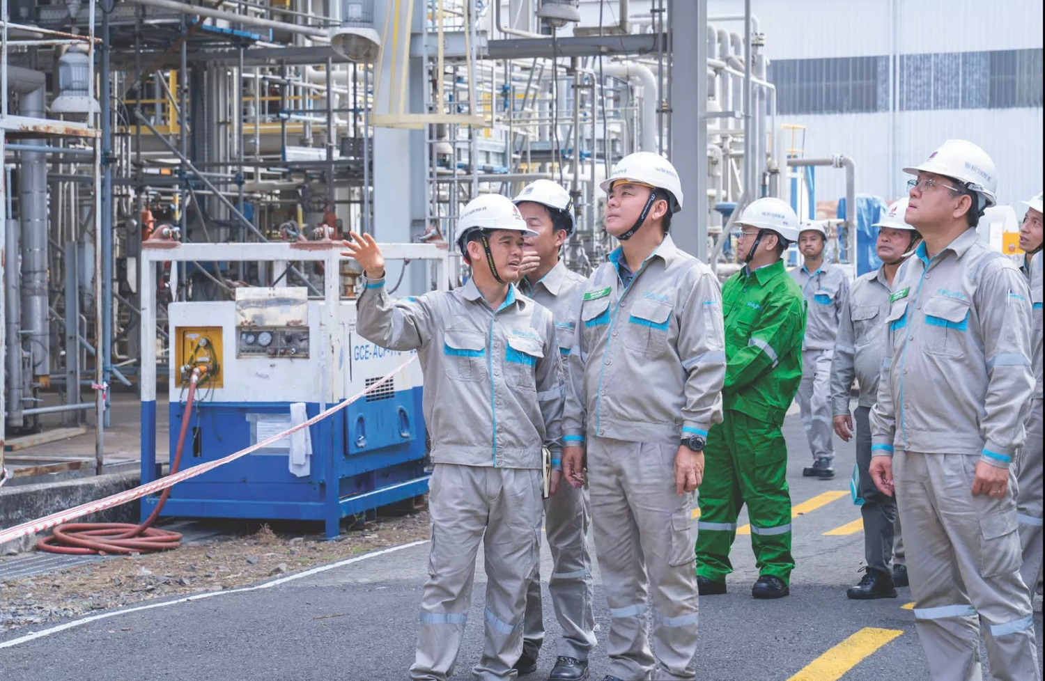 The Phu My Fertilizer Plant successfully completed its comprehensive maintenance, more than 4 days ahead of schedule, and has resumed operations at over capacity