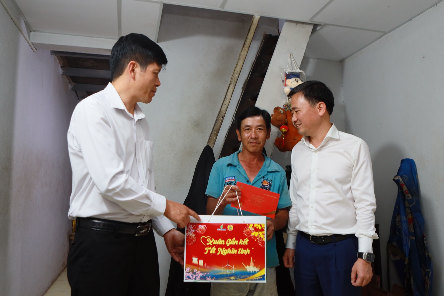 Petrovietnam tiếp thêm động lực cho bà con và người lao động tại Gia Lai