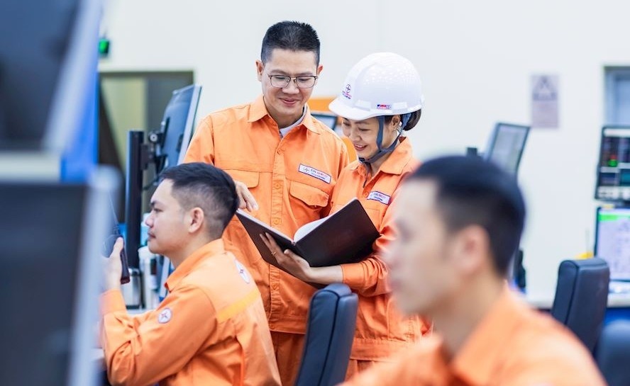 EVNGENCO1 sản xuất 2,978 tỷ kWh điện trong tháng 1/2026 EVNGENCO1 sản xuất 2,978 tỷ kWh điện trong tháng 1/2026