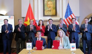 Việt Nam và Mỹ ký kết các văn kiện hợp tác về năng lượng