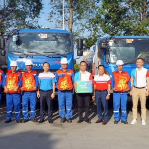 Lãnh đạo, Công đoàn PVOIL thăm, chúc Tết người lao động khu vực Tây Nam bộ